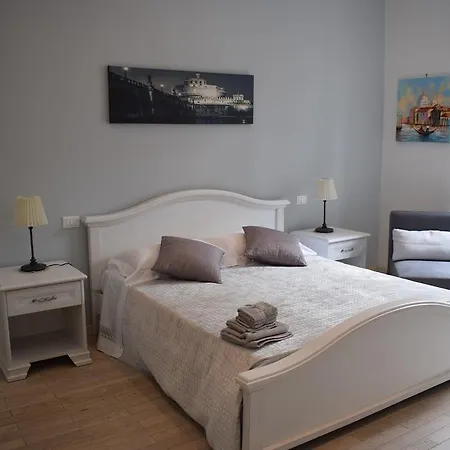 My Bed Vatican Museum 4*