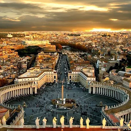 My Bed Vatican Museum 4*