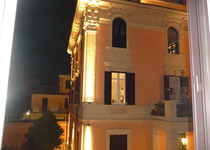 My Bed Vatican Museum 4*