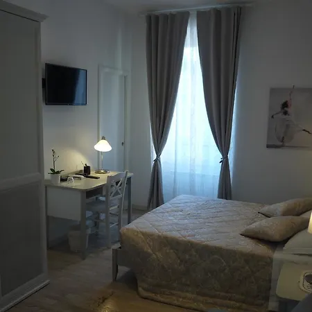 My Bed Vatican Museum 4*